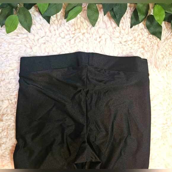 Torrid Classic High Waist Super Shine Tights - Picture 4 of 6